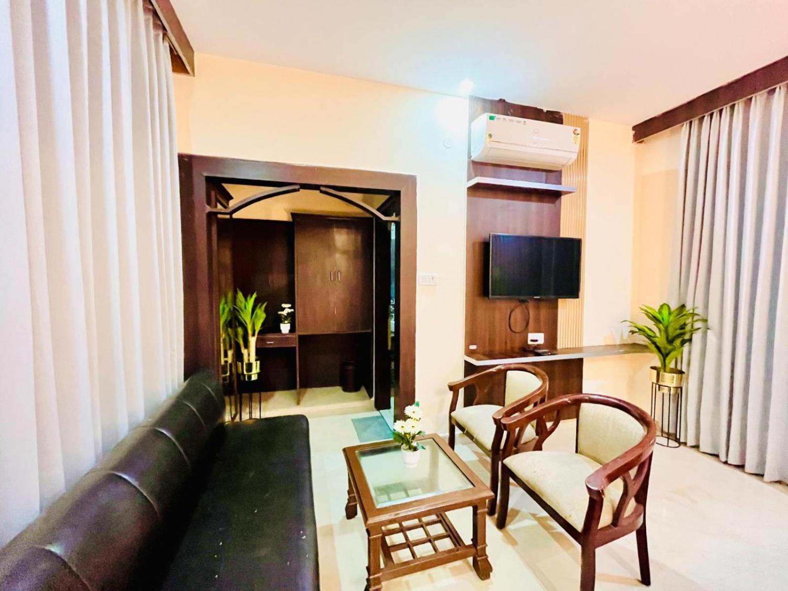Hotel Ramawati Near Ganga Ghat Haridvár Kültér fotó