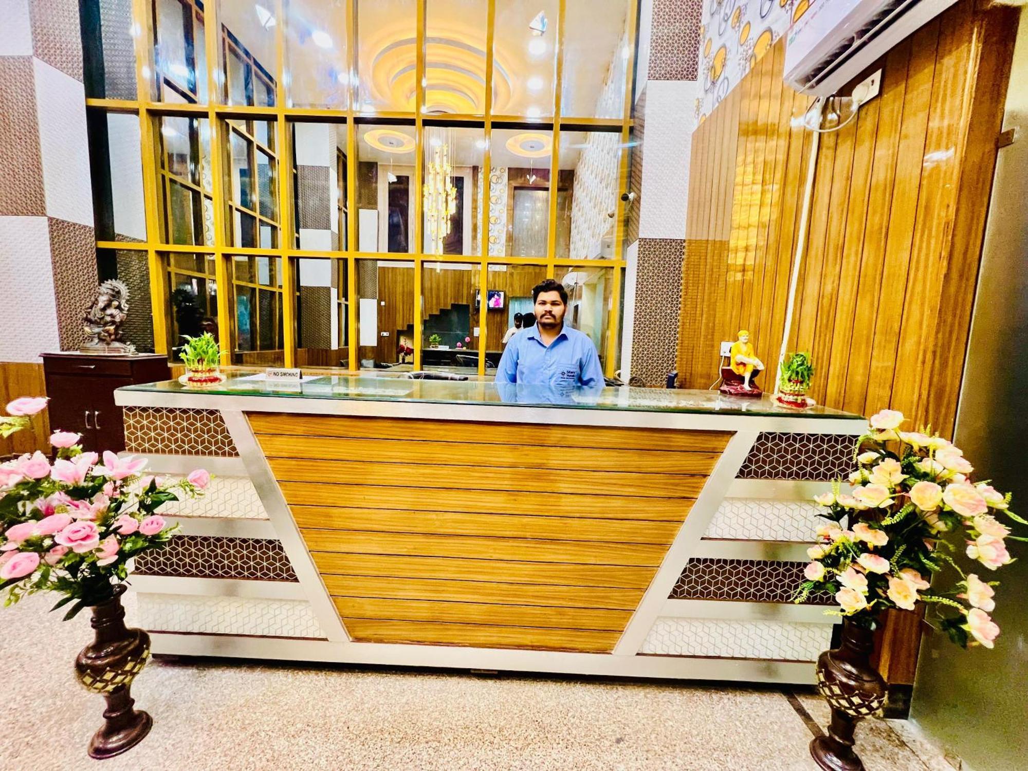 Hotel Ramawati Near Ganga Ghat Haridvár Kültér fotó